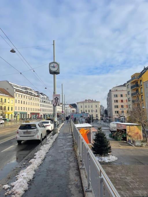 Apartment In Wien Mariahilferstrasse/Schwendermarkt エクステリア 写真